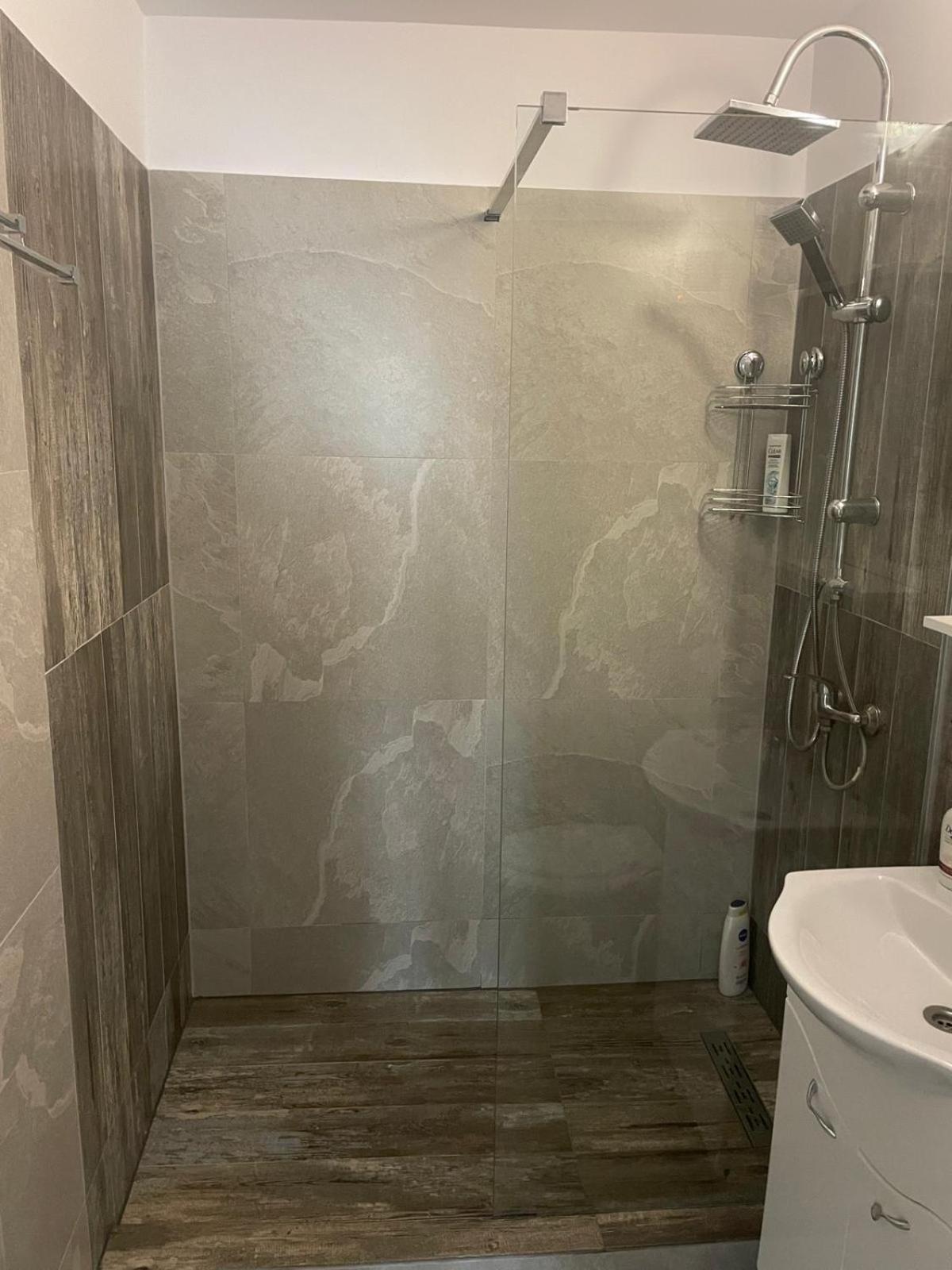Concept Home Valcea Râmnicu Vâlcea Dış mekan fotoğraf